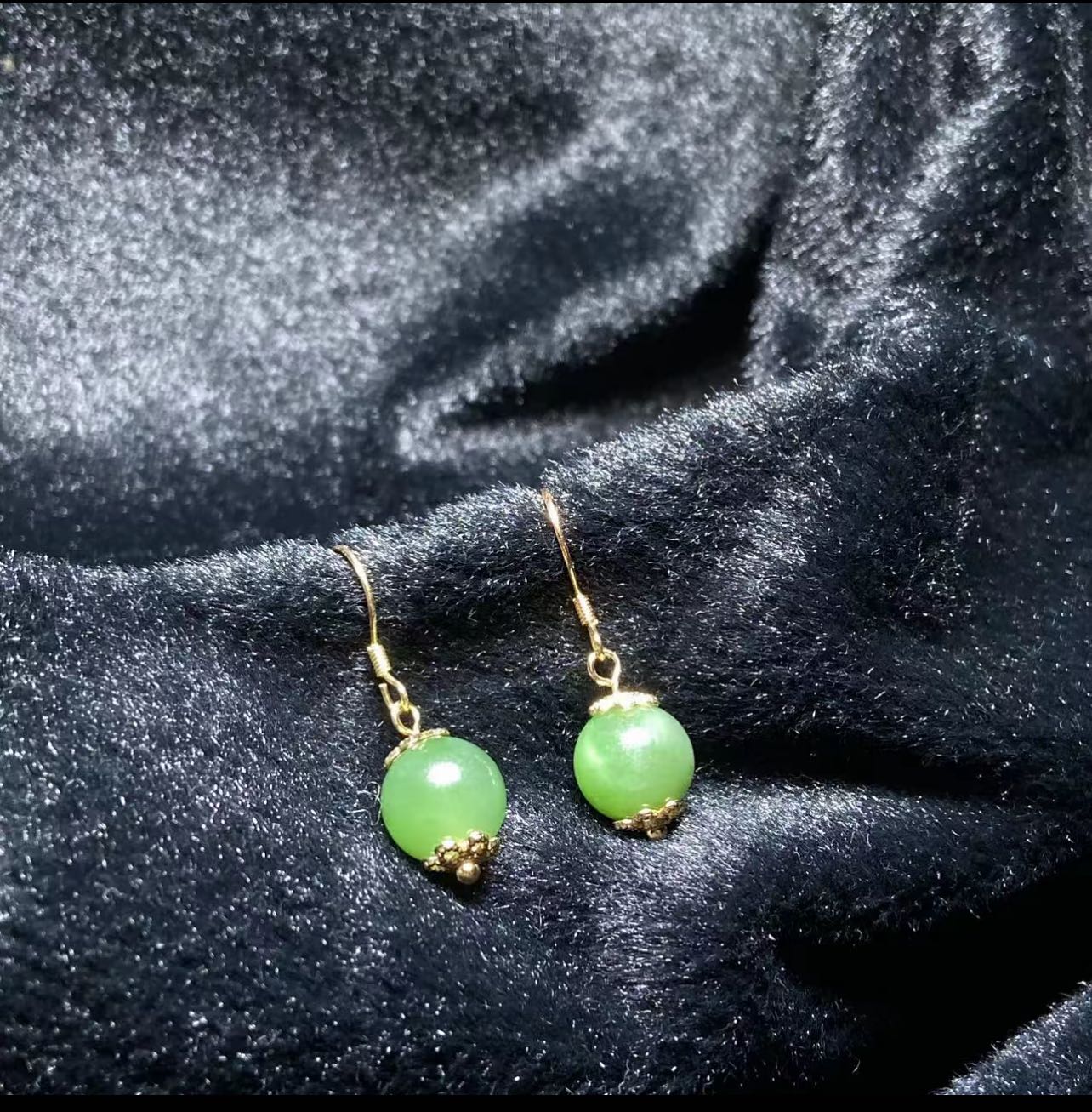 S925 Zilver Ingelegde Hotan Jade Oorhaken 9 mm+