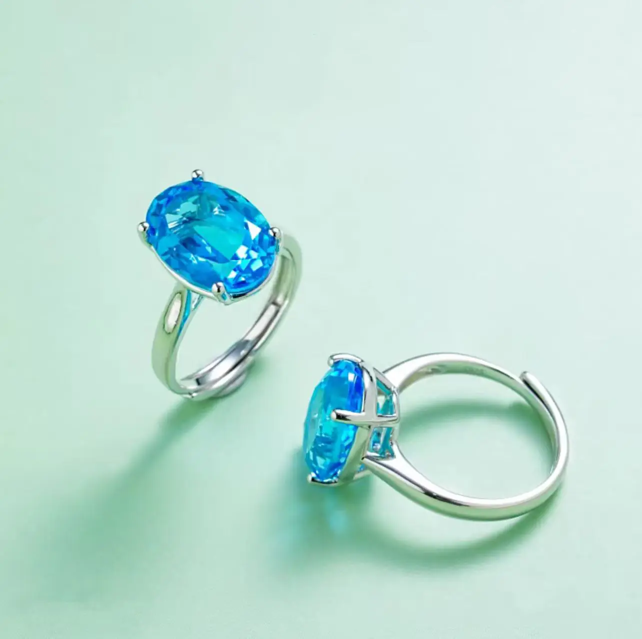 S925 Ovaal Geslepen Blauw Topaas Ring