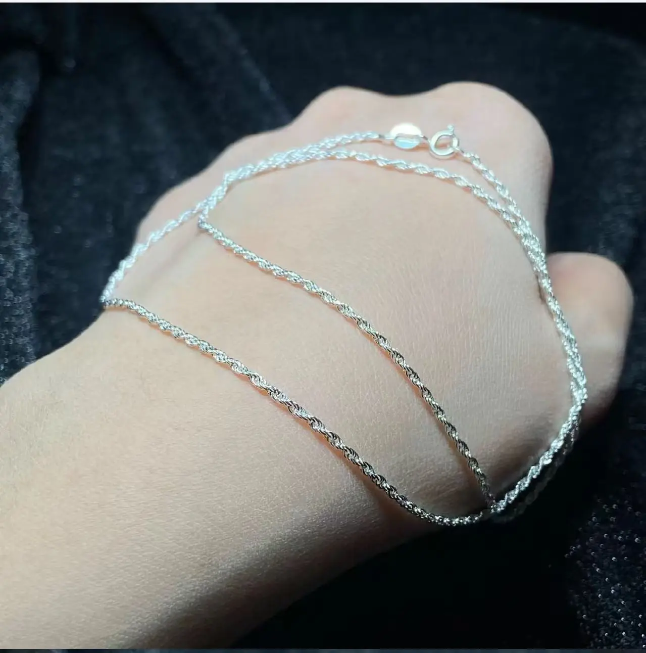 S925 sterling Zilveren Ketting – gedraaide touwstijl – elegant & veelzijdig